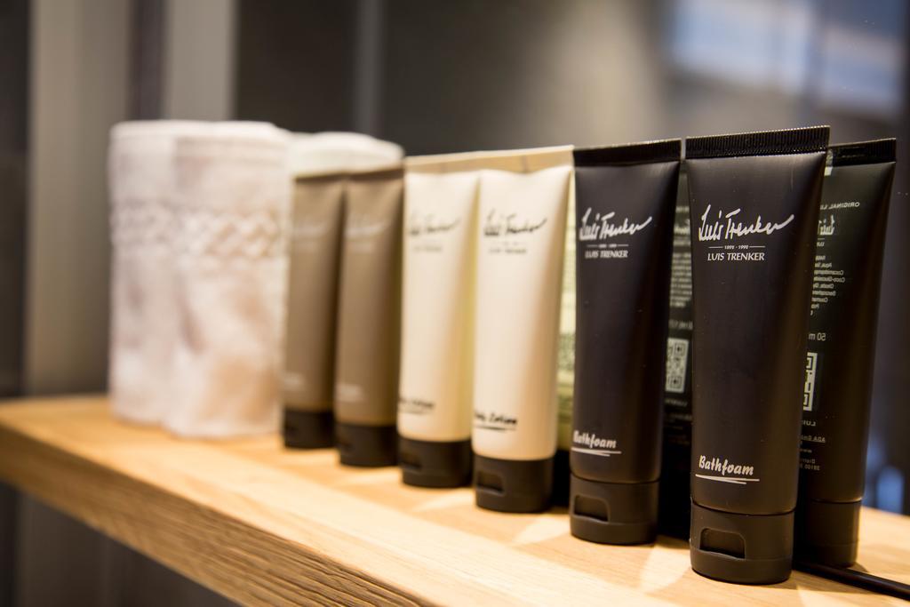 Der Gruene Baum Mountain Boutique Hotel Ehrwald Bilik gambar