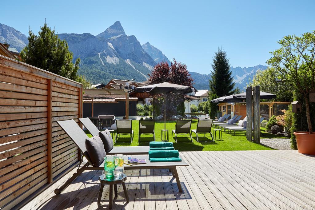 Der Gruene Baum Mountain Boutique Hotel Ehrwald Luaran gambar